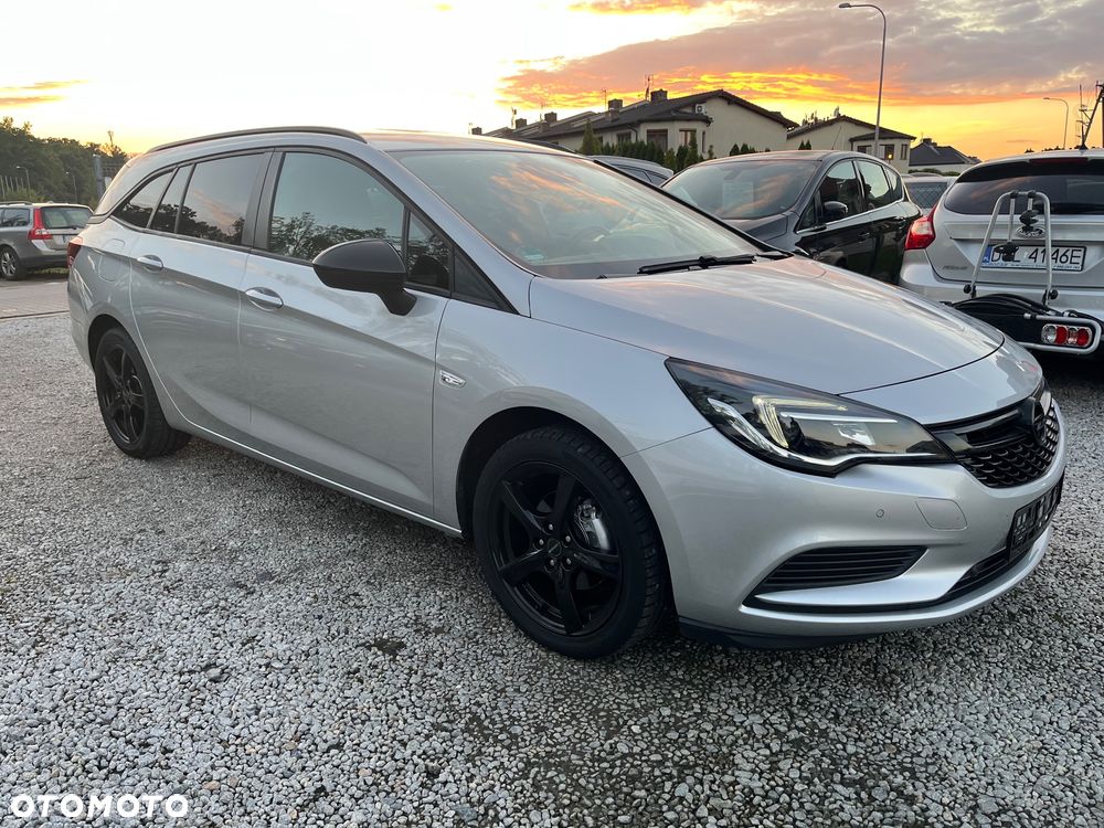 Opel Astra 1.4 Turbo Sports Tourer ON - 19