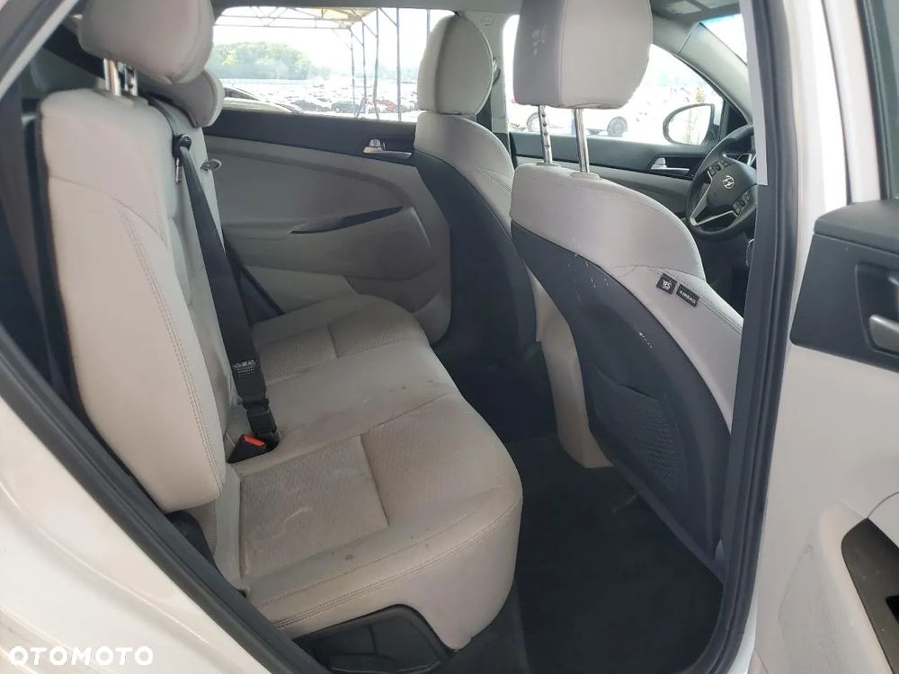 Hyundai Tucson 1.6 GDi 2WD DCT Premium - 10