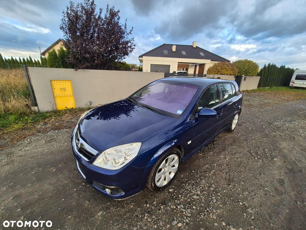 Opel Signum 1.9 CDTI Business Plus - 1