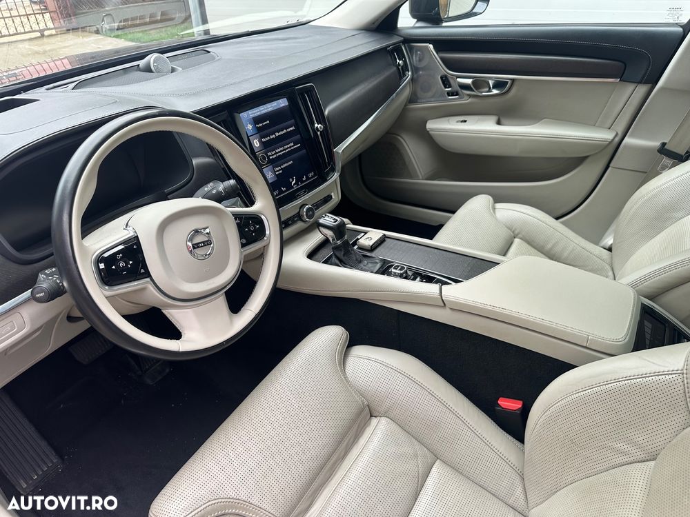 Volvo V90 Cross Country D4 AWD Geartronic - 8