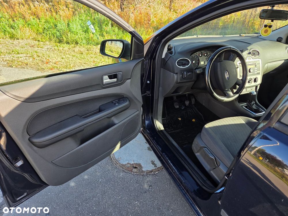 Ford Focus - 17