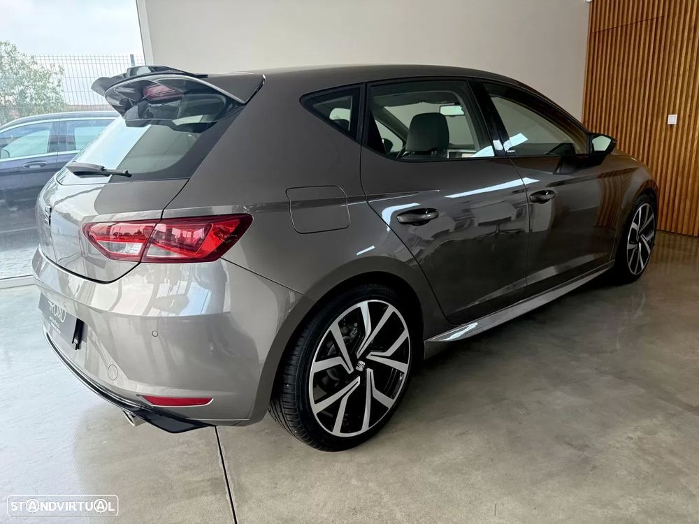 SEAT Leon 1.6 TDI DPF S&S I-Tech - 15