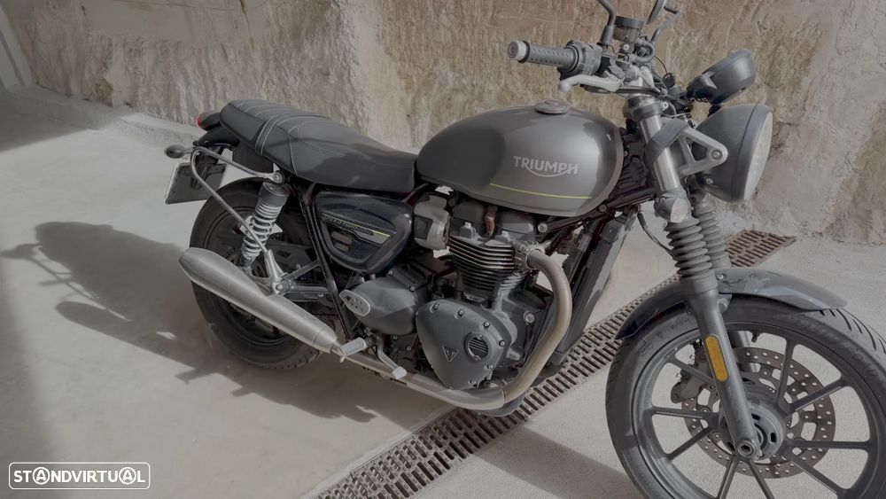 Triumph Speed Twin - 2