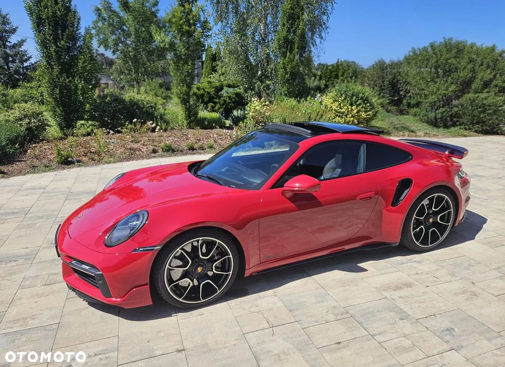 Porsche 911 Turbo S - 1