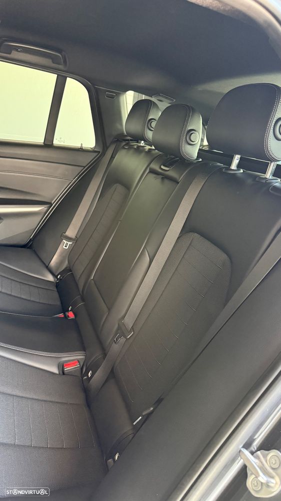 BMW 320 e Line Sport Auto - 24