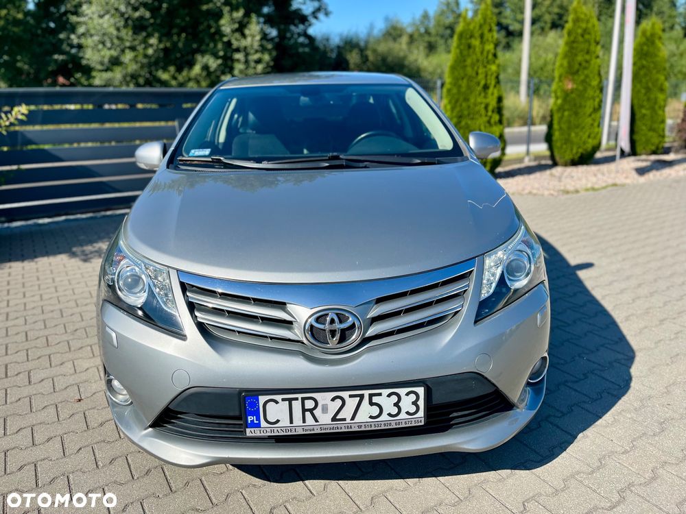 Toyota Avensis 2.0 D-4D Premium - 3