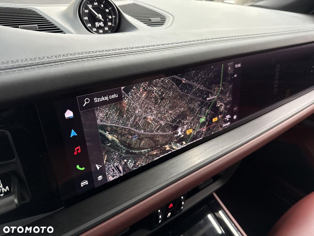 Porsche Cayenne - 26