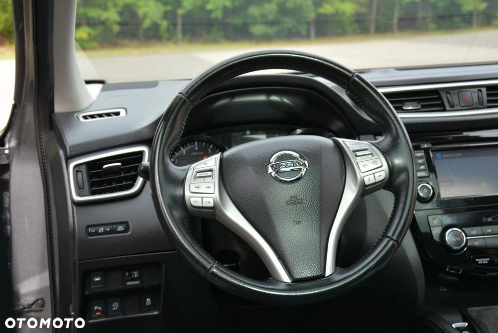 Nissan Qashqai 1.6 DIG-T 360 - 23