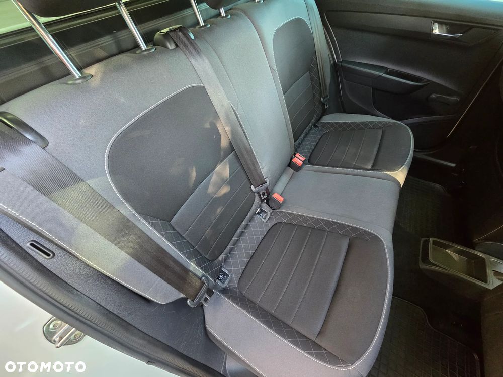 Skoda Fabia 1.0 Ambition - 13