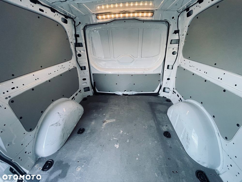 Mercedes-Benz Vito - 15