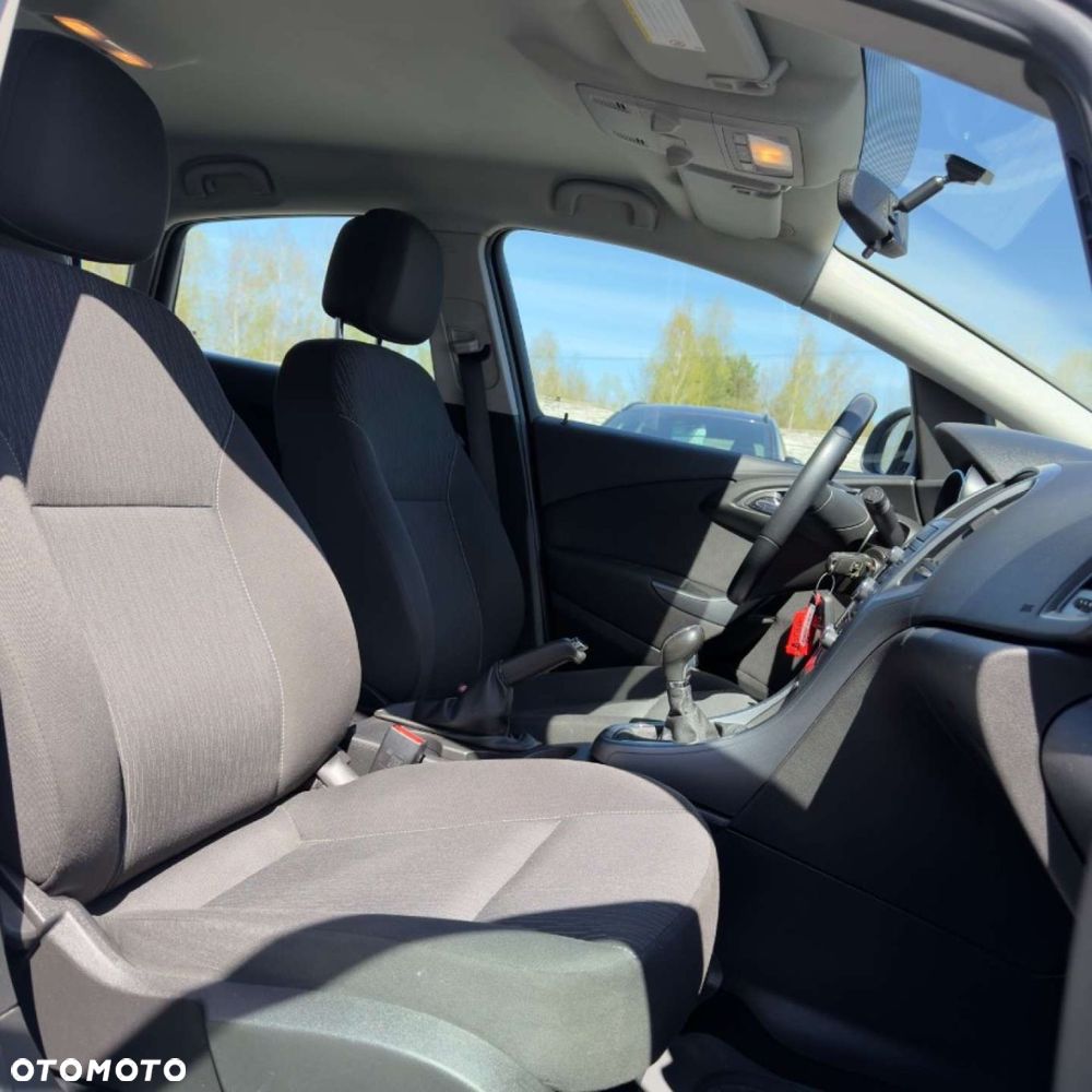 Opel Astra - 33
