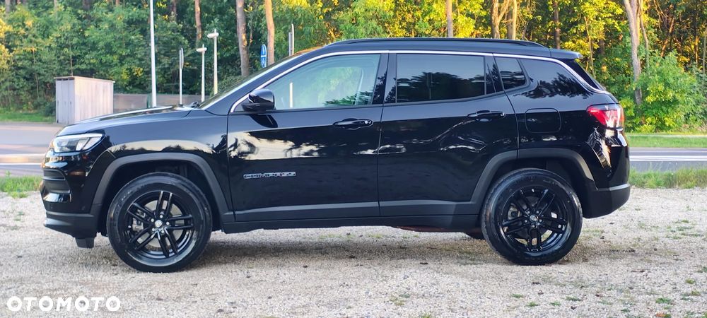 Jeep Compass - 11