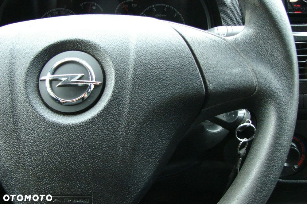 Opel Combo - 20