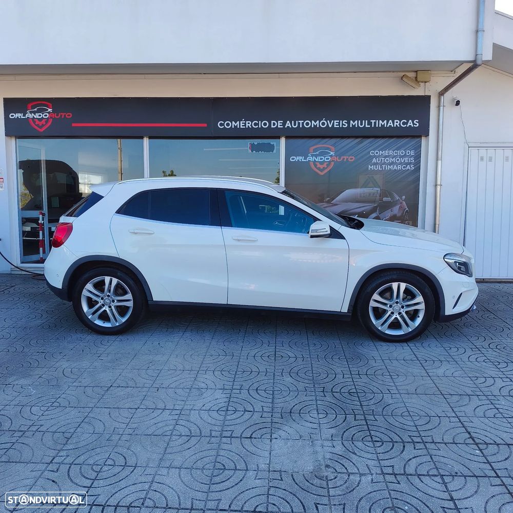 Mercedes-Benz GLA 180 CDI Urban - 7