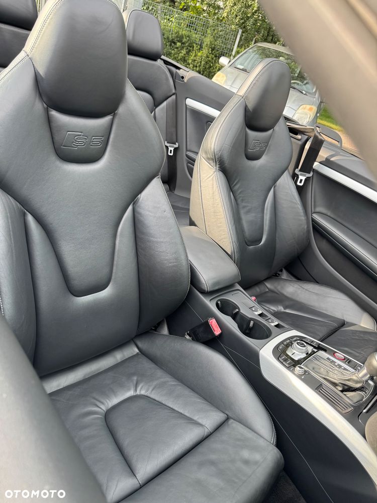 Audi S5 Cabrio - 22