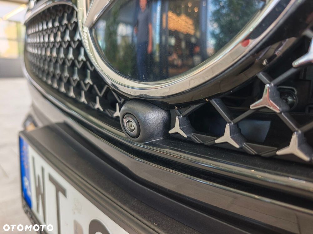 Mercedes-Benz GLC 300 e PHEV 4-Matic AMG Line - 9