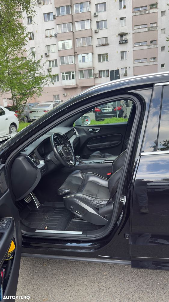 Volvo XC 60 D4 R-Design - 13