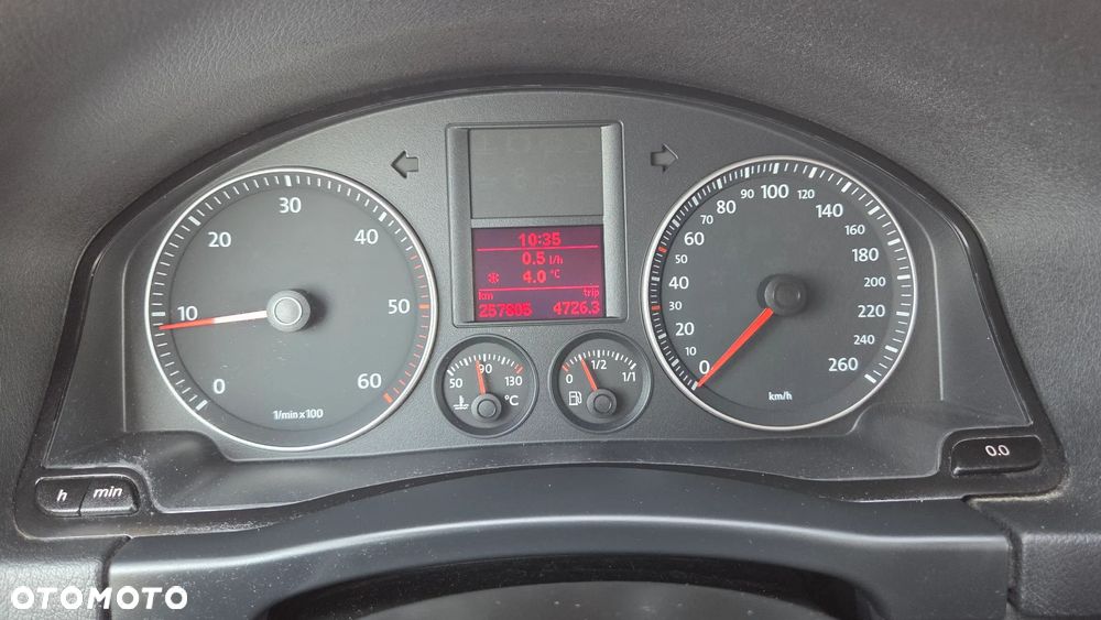 Volkswagen Golf Plus 2.0 TDI Comfortline - 30