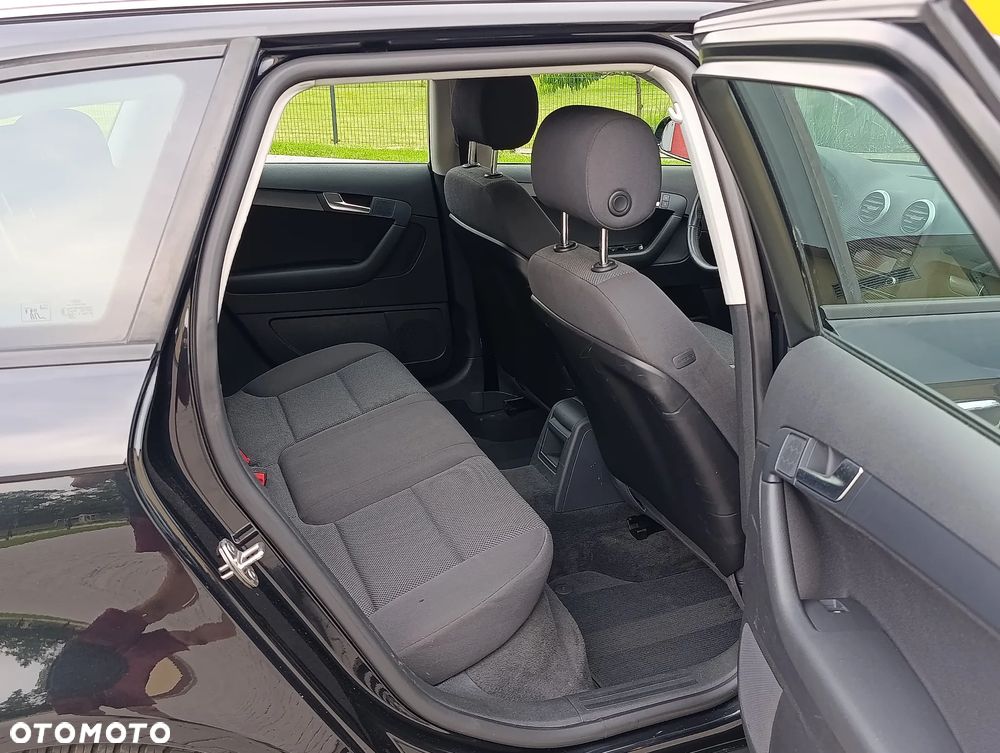Audi A3 Sportback 1.6 TDI S tronic Attraction - 34