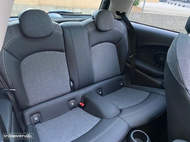MINI 3 Portas Cooper SE Yours - 35