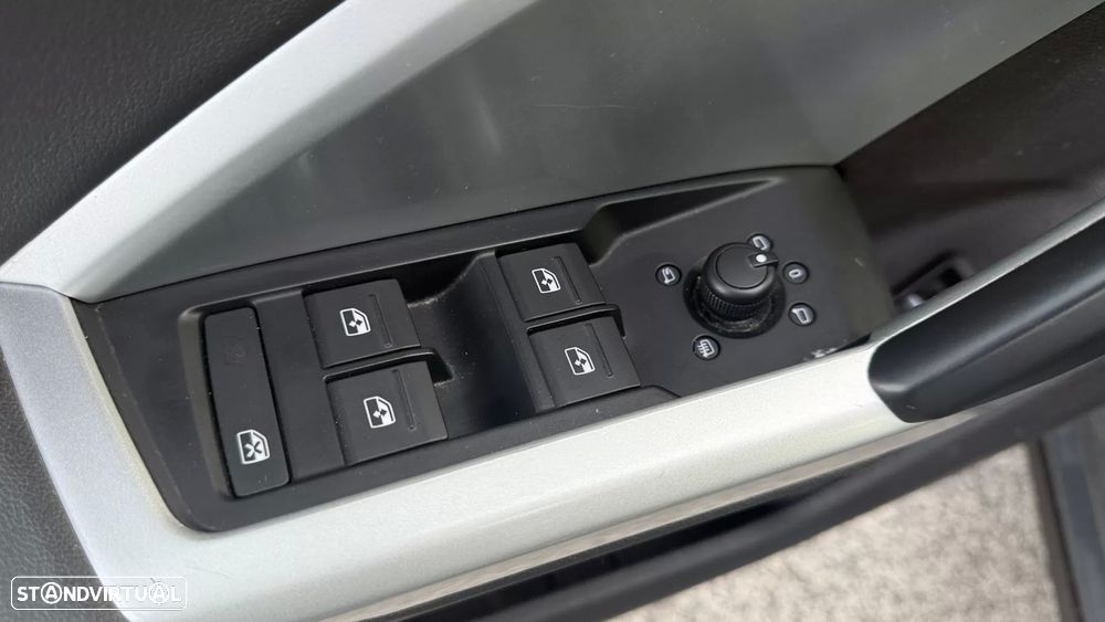 Audi Q3 45 TFSIe S tronic - 33