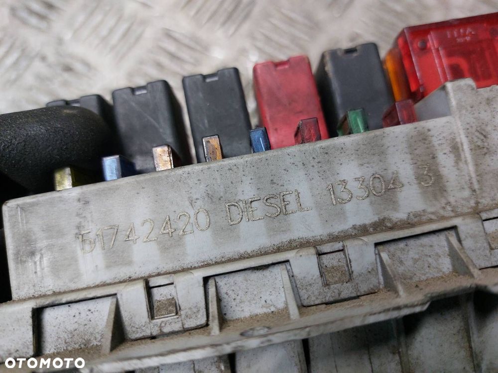 ZESTAW STARTOWY ALFA ROMEO GT I 1.9 JTD 55195464 60684628 51742420 - 9