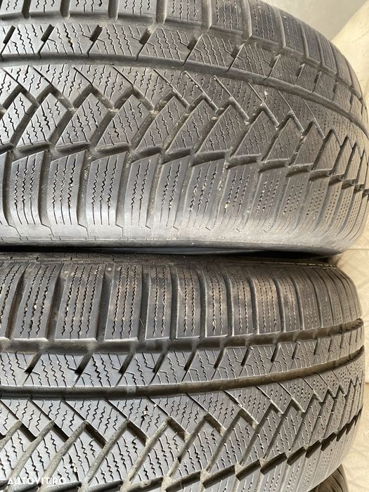 Vand 4 anvelope 255/55/19 continental de iarnă la 6,5mm - 5