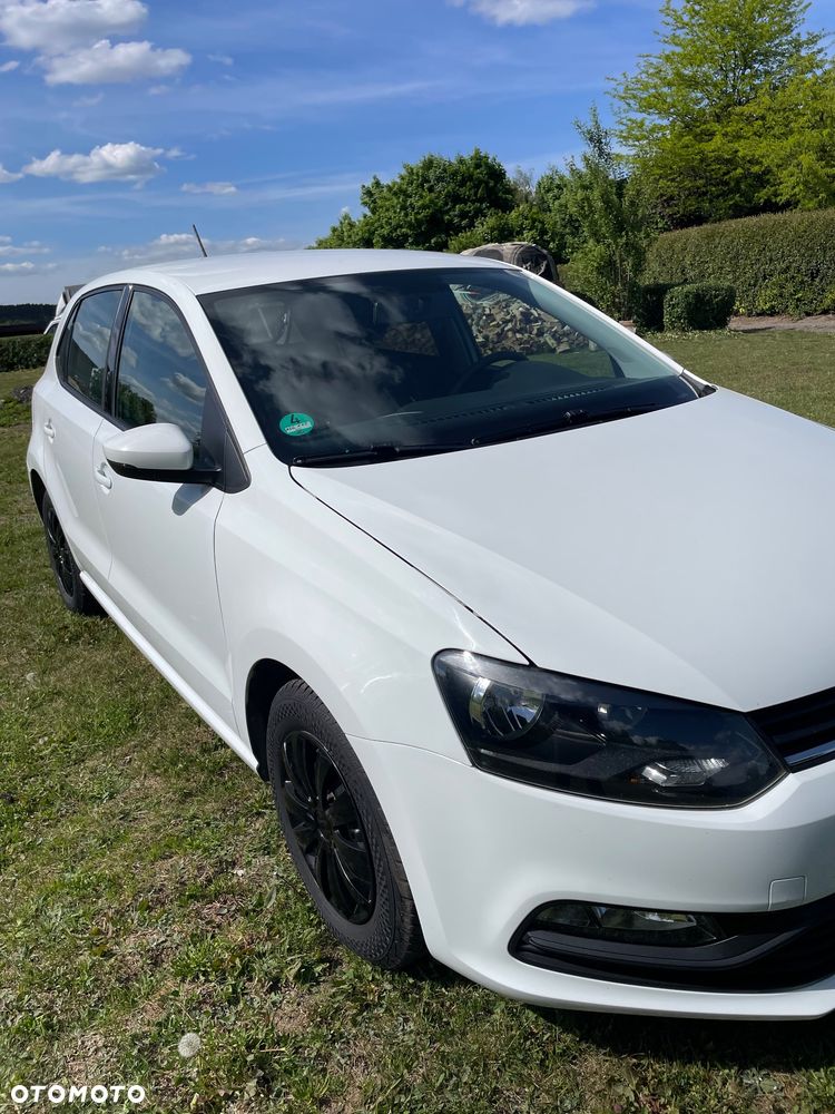 Volkswagen Polo - 2