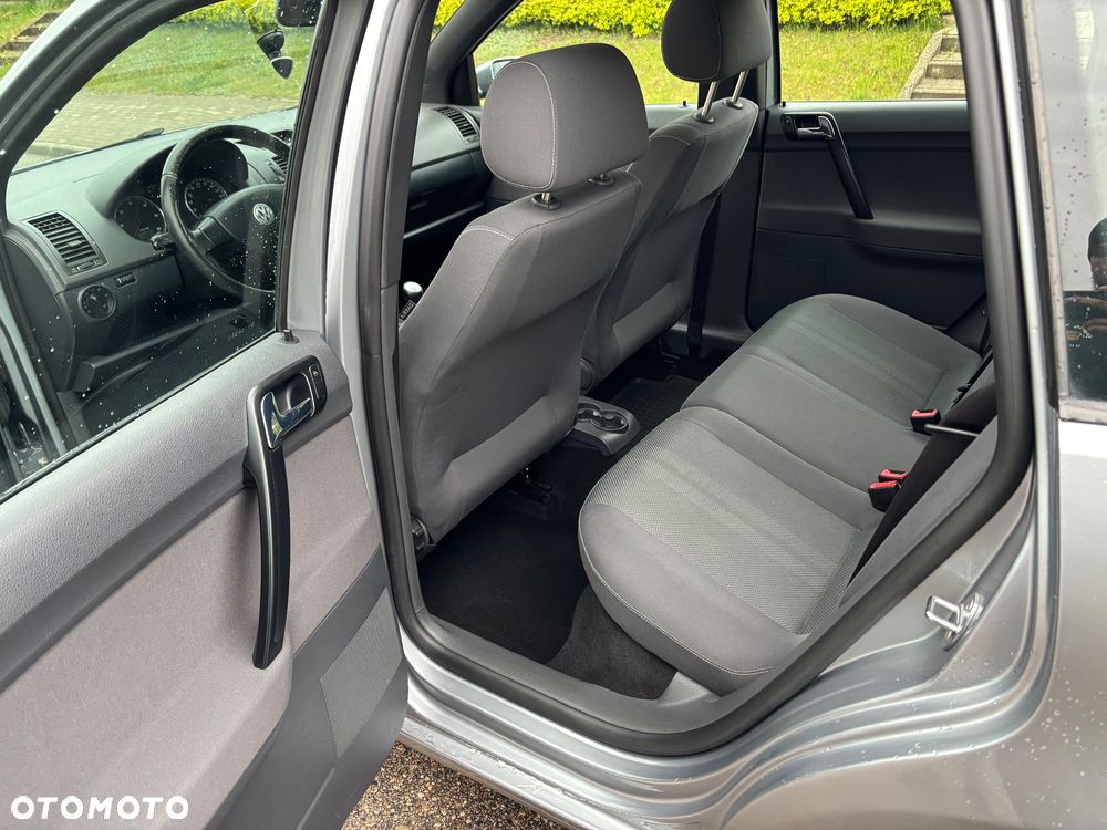 Volkswagen Polo 1.4 TDI Comfortline - 14