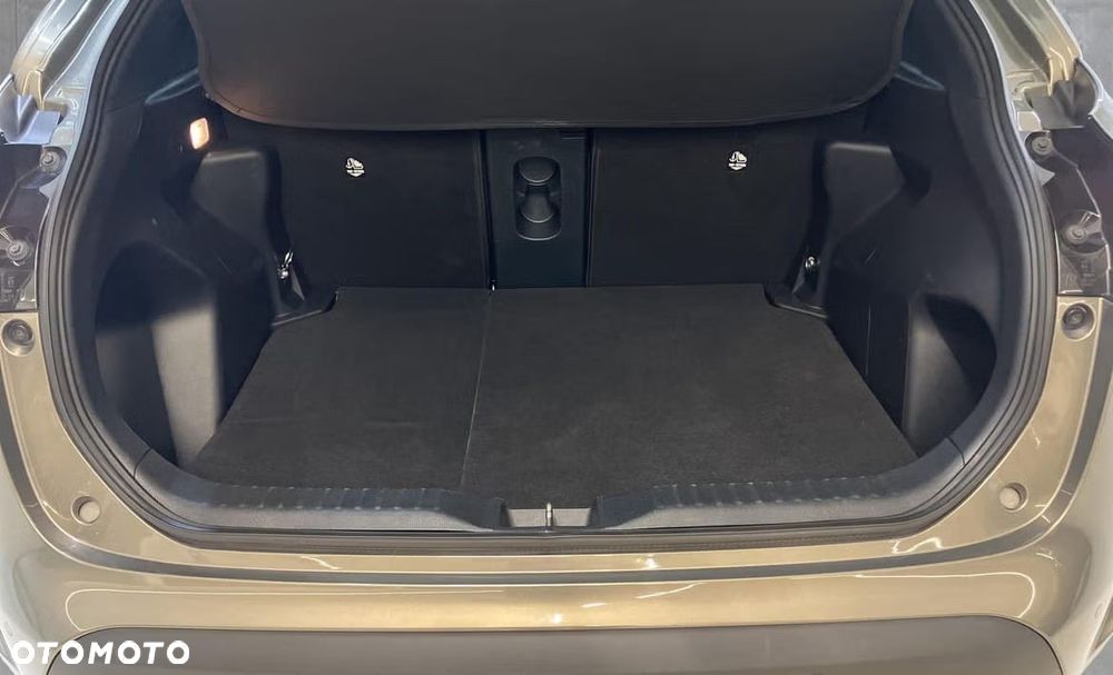 Toyota Yaris Cross Hybrid 1.5 Active - 10