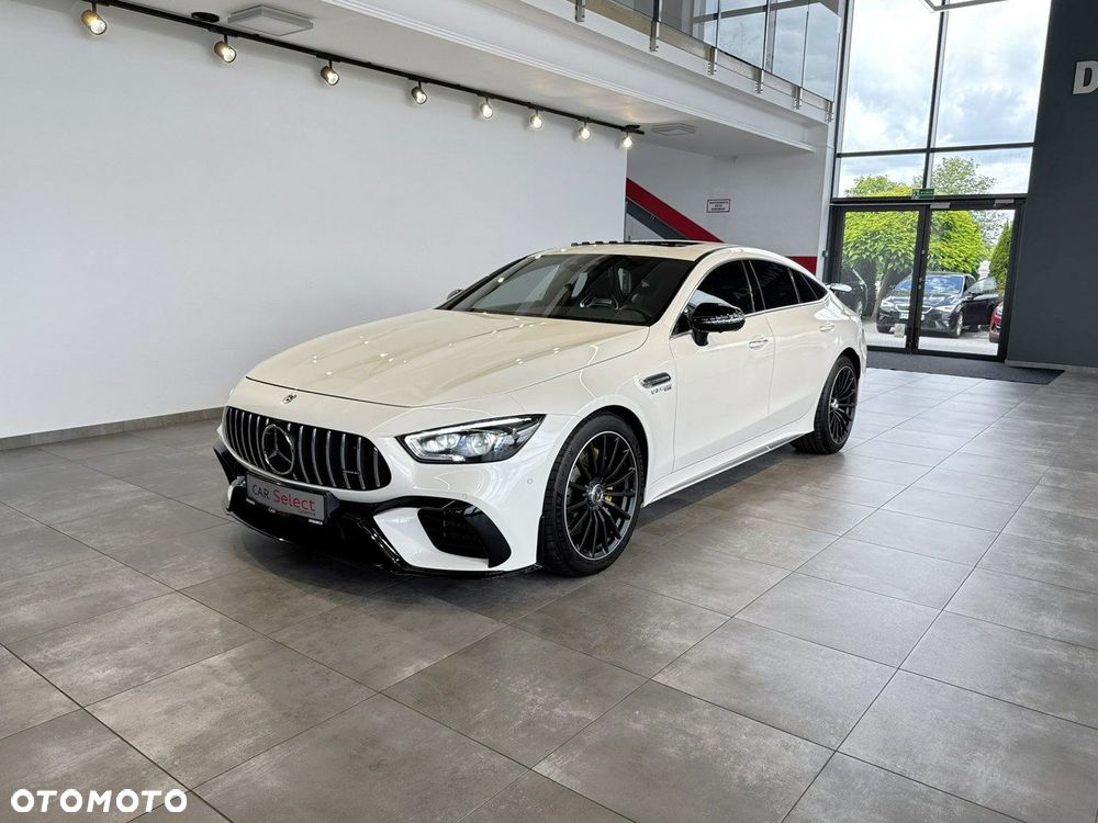 Mercedes-Benz AMG GT - 4