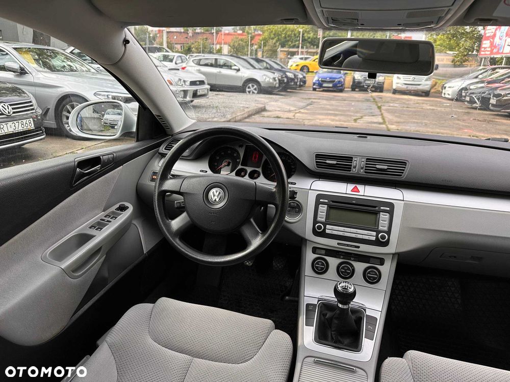 Volkswagen Passat - 6