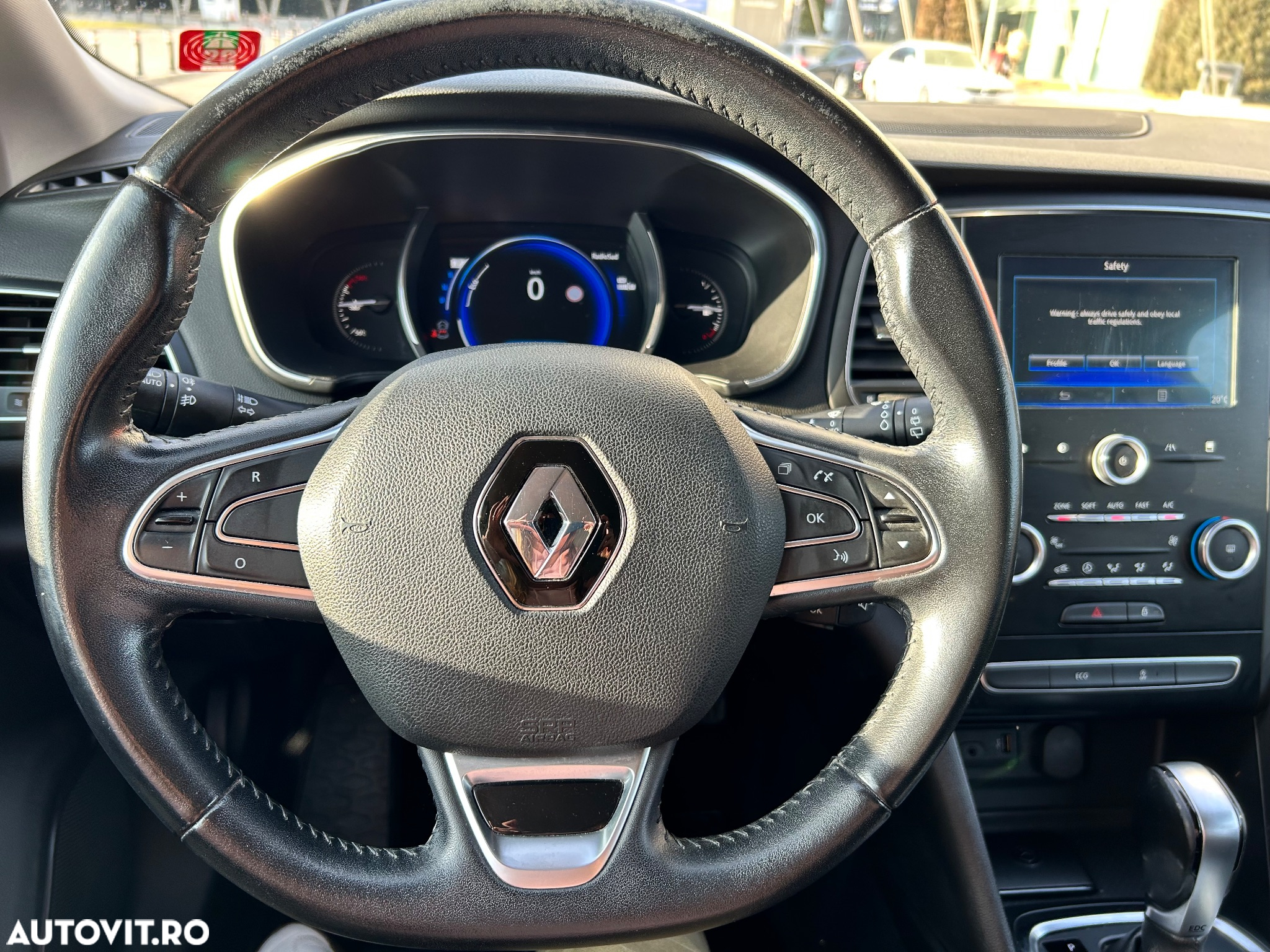 Renault Megane Grandtour ENERGY dCi 110 EDC INTENS - 9