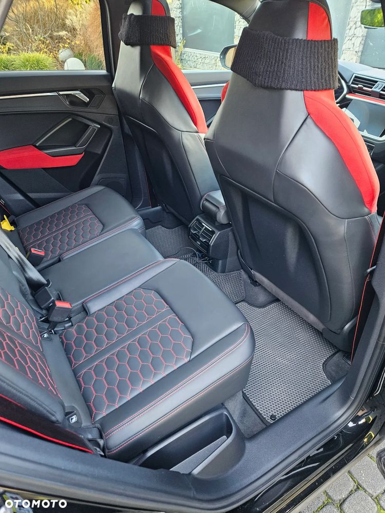 Audi RS Q3 Sportback - 16