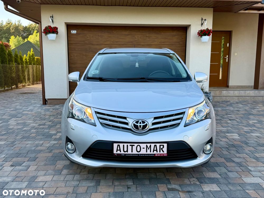 Toyota Avensis 1.8 Executive - 5