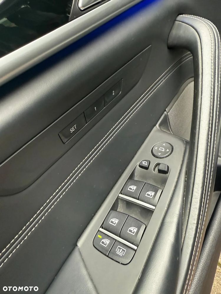 BMW Seria 5 530i xDrive M Sport sport - 17