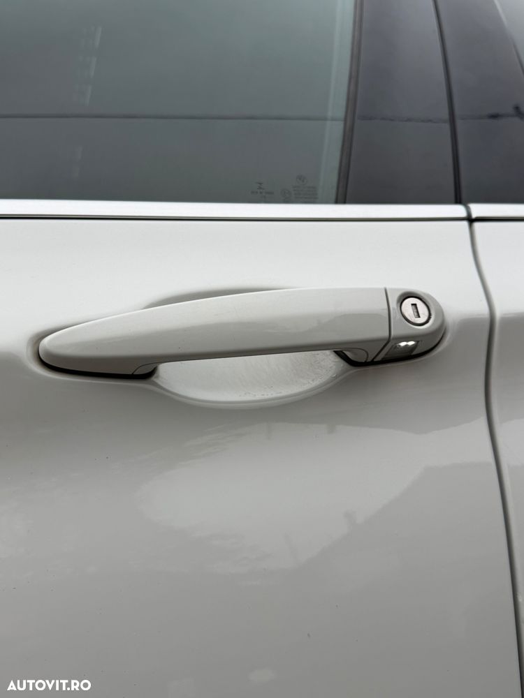 BMW X4 xDrive20d xLine - 25