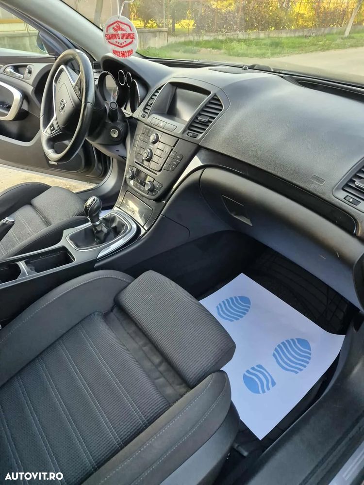 Opel Insignia 2.0 CDTI - 8