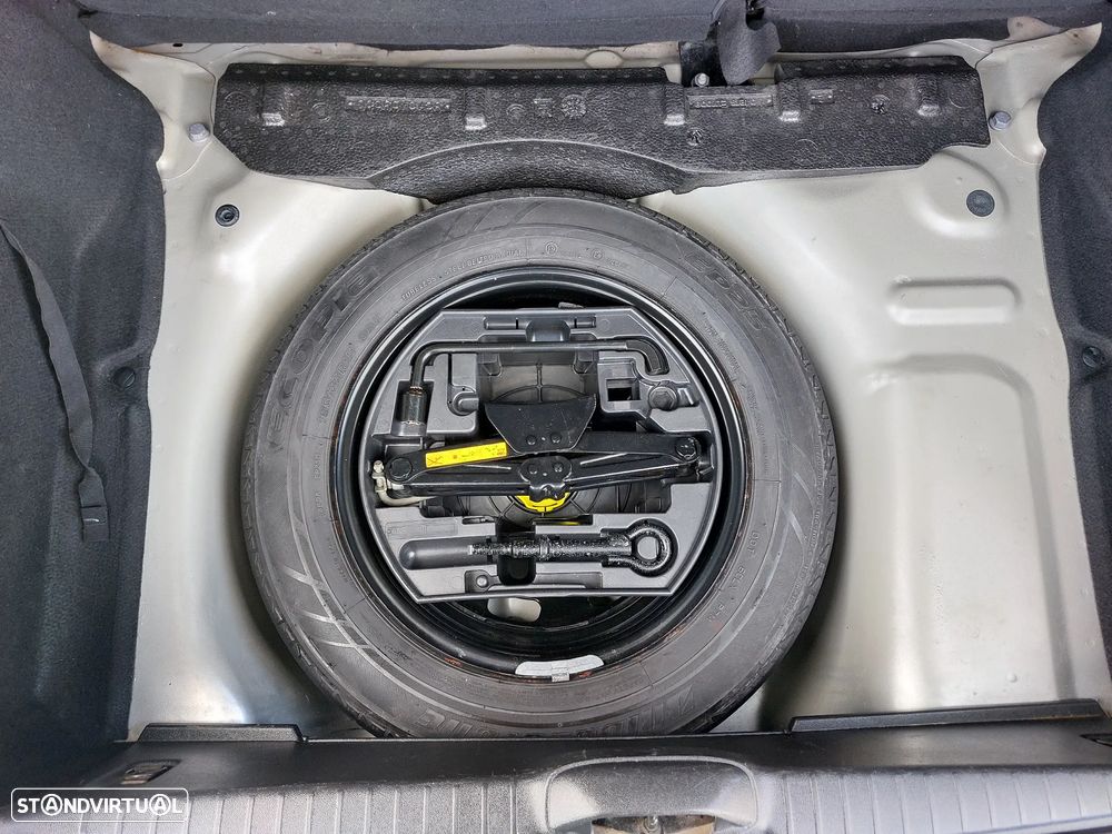 Peugeot 208 1.4 HDi Active - 32