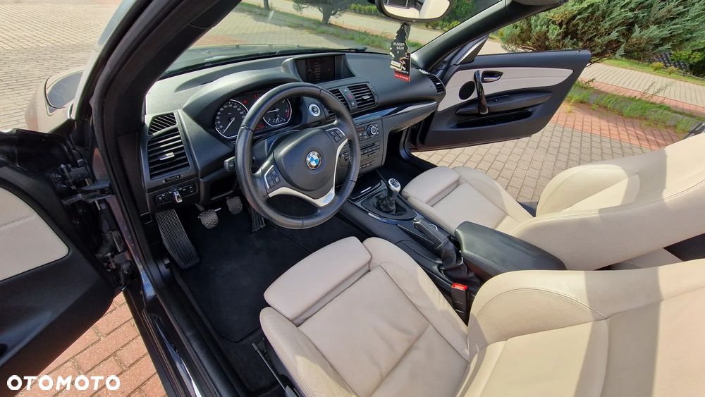 BMW Seria 1 120d Edition Sport - 14