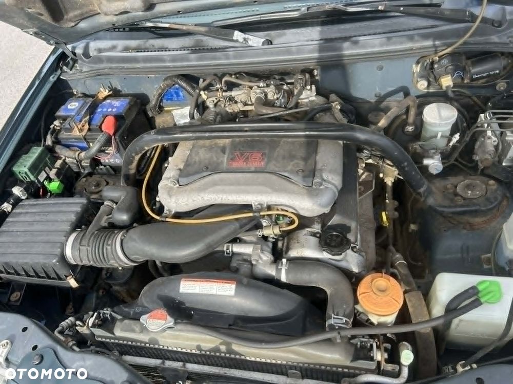 Suzuki Grand Vitara 2.5 V6 - 18