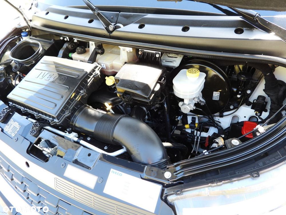 Iveco DAILY 35C16 CHŁODNIA KONTENER -5*C 8 PALET ZASILANIE 230V TEMPOMAT BLIŹNIACZE KOŁA KLIMATYZACJA  160KM - 24