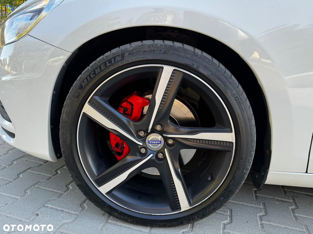 Volvo S60 T5 R-Design Kinetic - 24