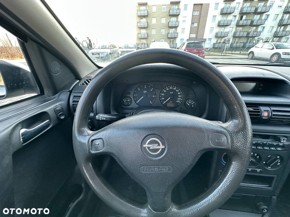 Opel Astra 1.7 DTI - 7