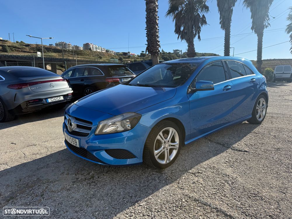 Mercedes-Benz A 180 - 22