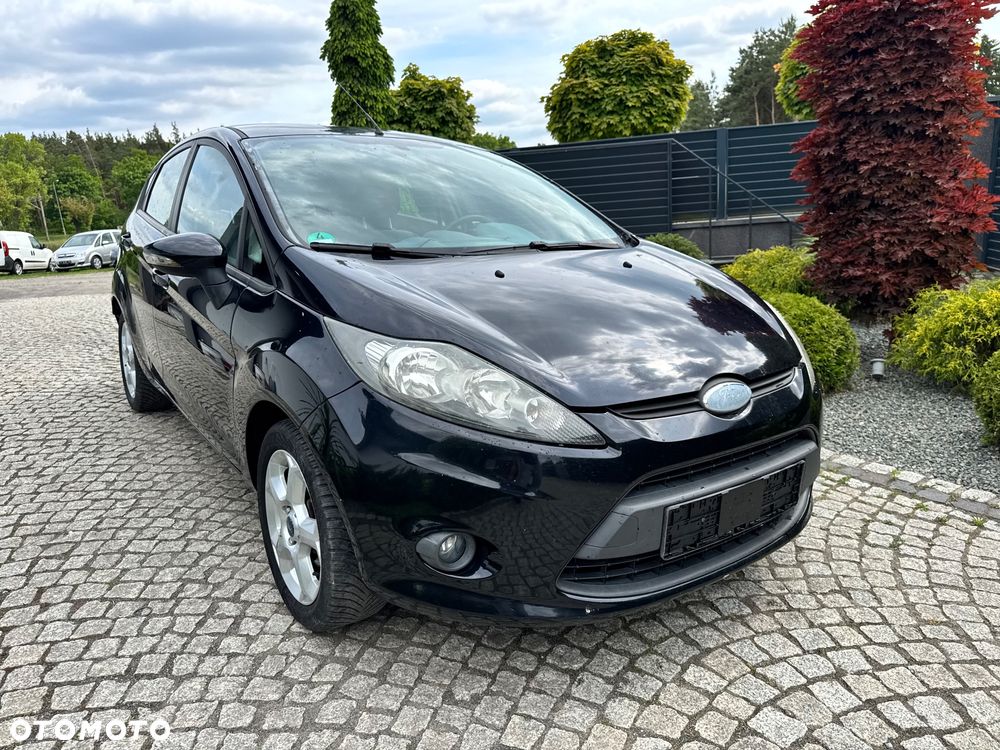 Ford Fiesta - 8