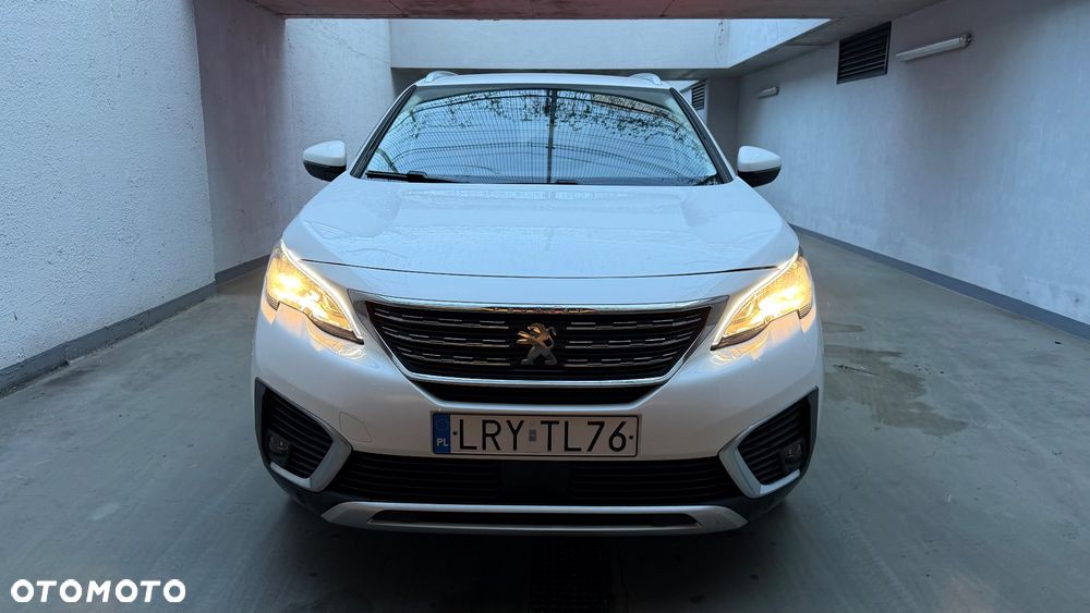 Peugeot 5008 1.2 PureTech Allure Pack S&S EAT8 - 11