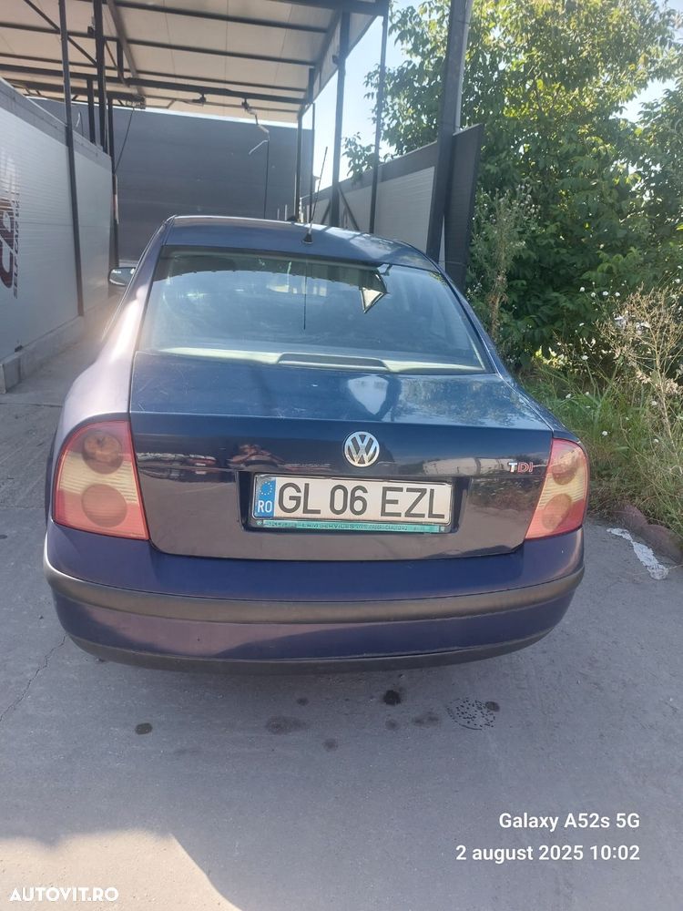 Volkswagen Passat 1.9TDI Basis - 12