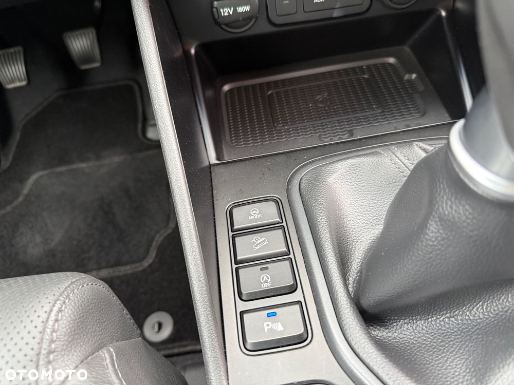 Hyundai Tucson 1.6 CRDi Comfort 2WD - 23