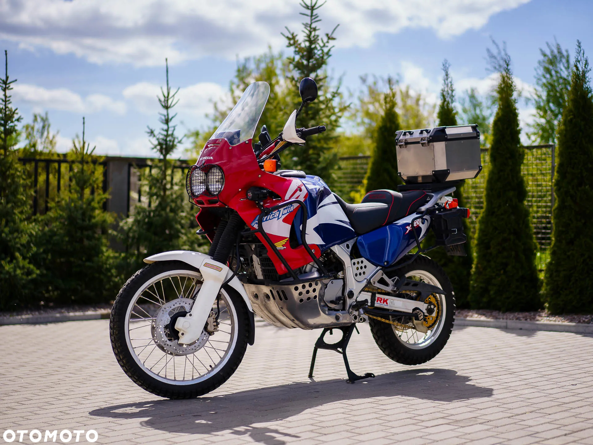 Honda XRV